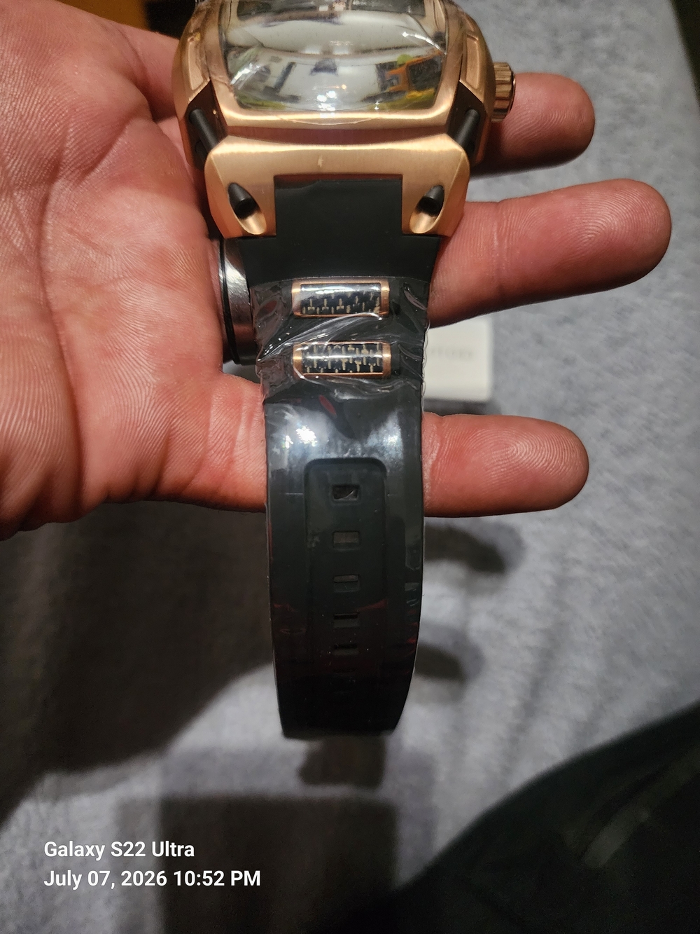 Invicta Automatic Skeleton Men's Watch - Rose Gold & Black S1 Diablo Automatic - Picture 2 of 3
